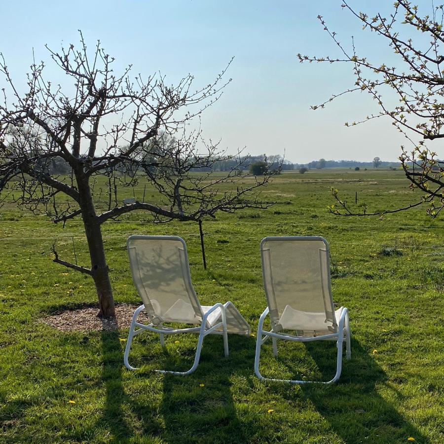 Kleine Auszeit Apartment Kluis ภายนอก รูปภาพ